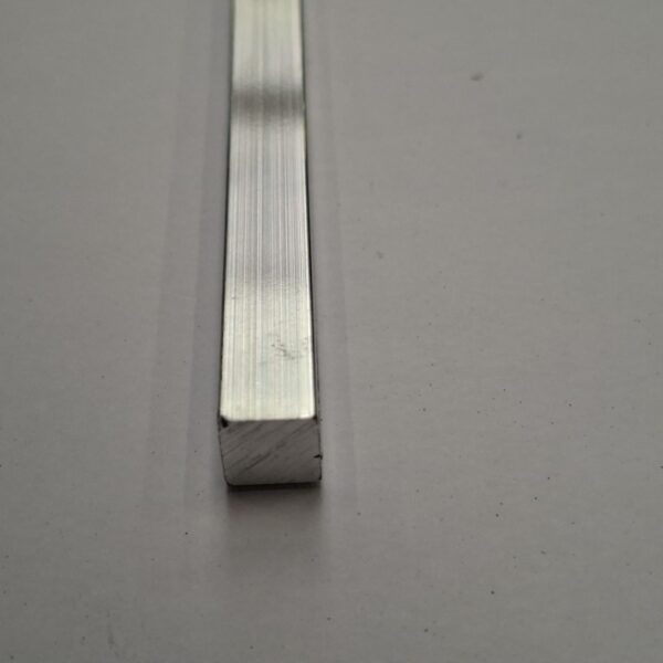 Aluminium vol vierkant